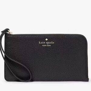 🔥🔥NWT Kate Spade Wristlet Black